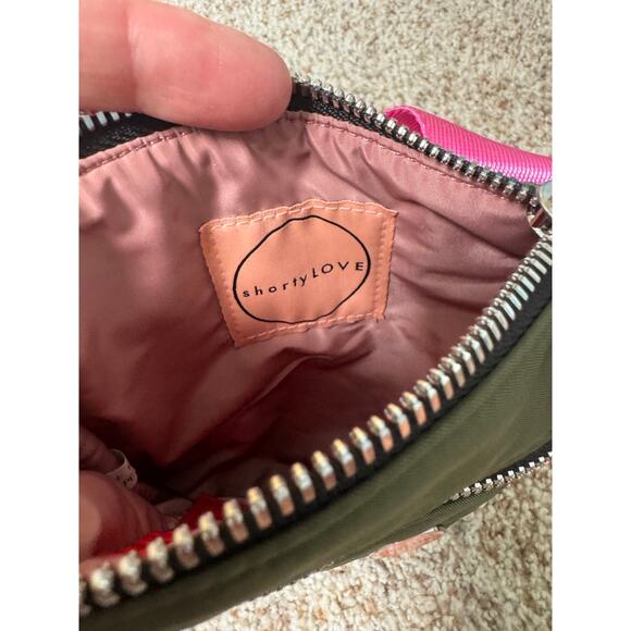 ShortyLOVE Phone Crossbody Bag in Army Green & Pink, NWT - Picture 7 of 10